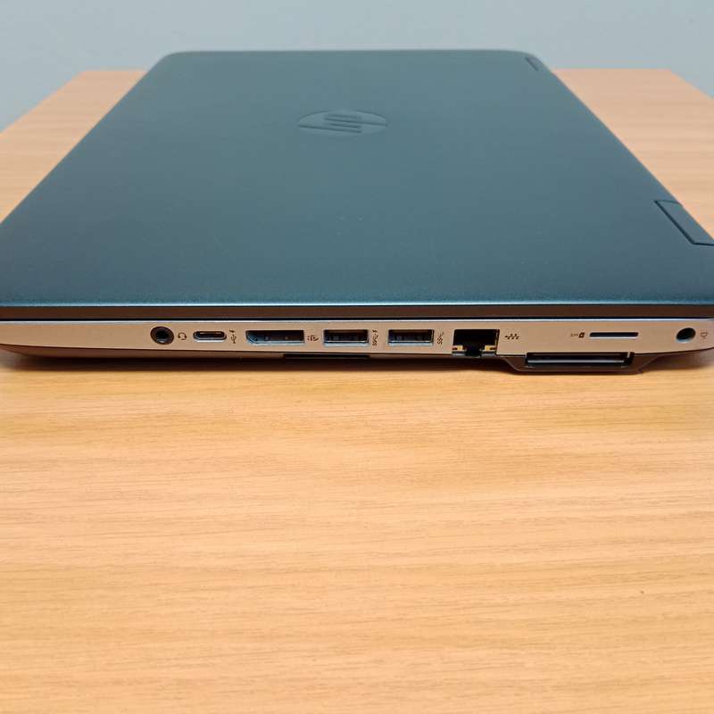 HP Probook 640 G2 Intel-i5 6th Gen 250GB SSD 16GB Ram and OEM HP Slimline Dock with New OEM Battery