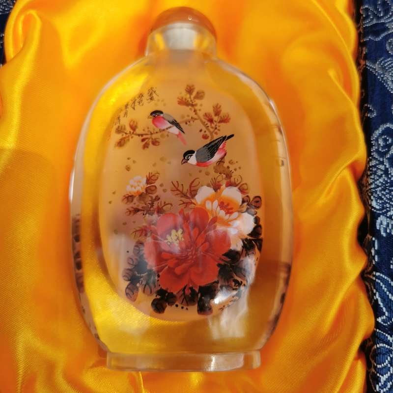 Chinese snuff bottle