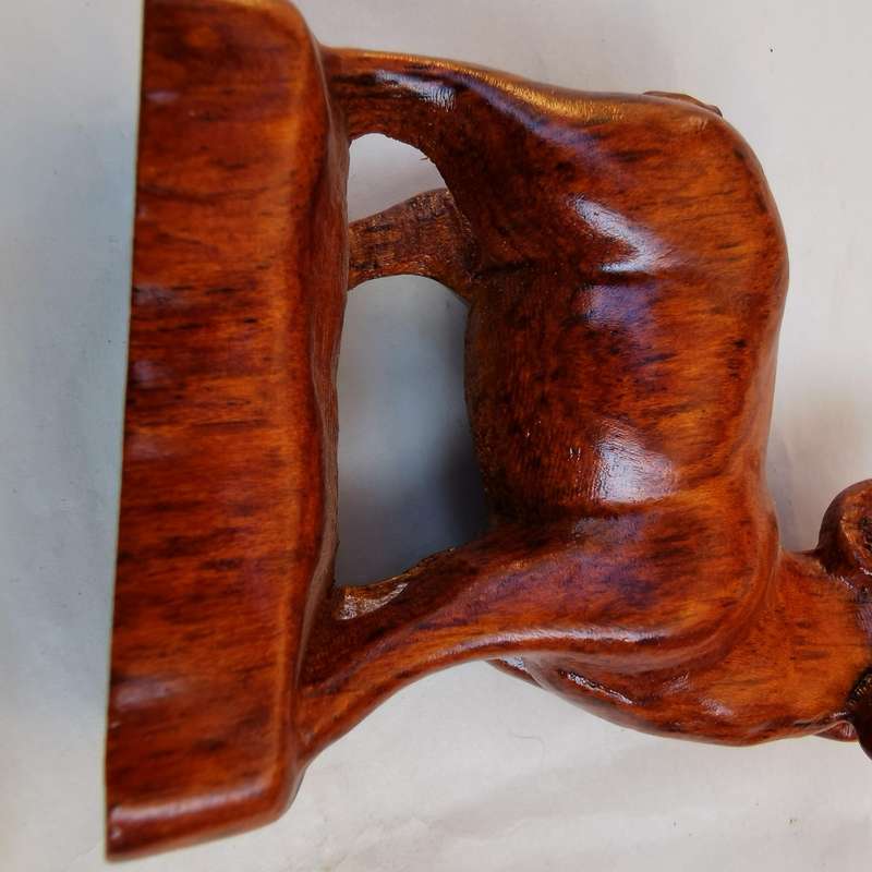 Eastern rosewood carving
