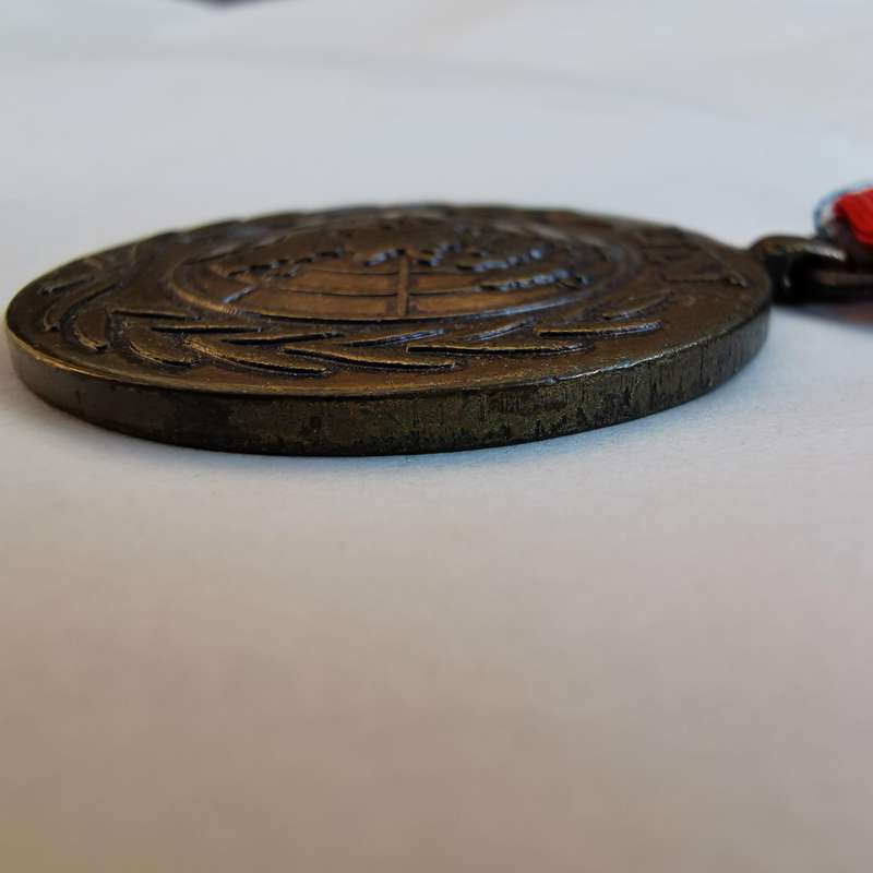 MEDAL LARGE UNITED NATIONS IN SERVICE OF PEACE