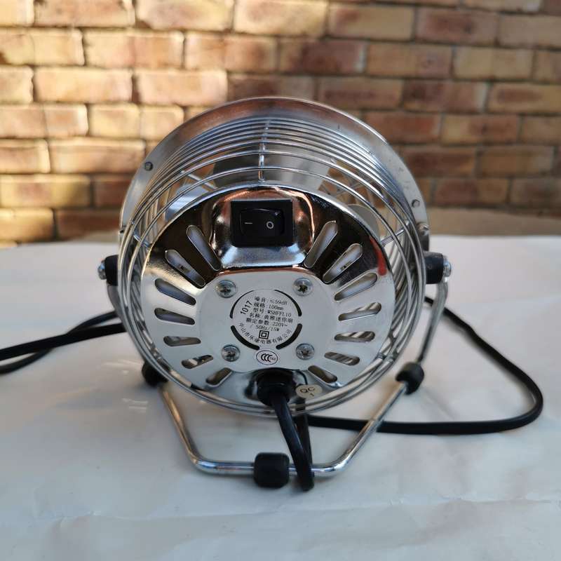 DESK FAN