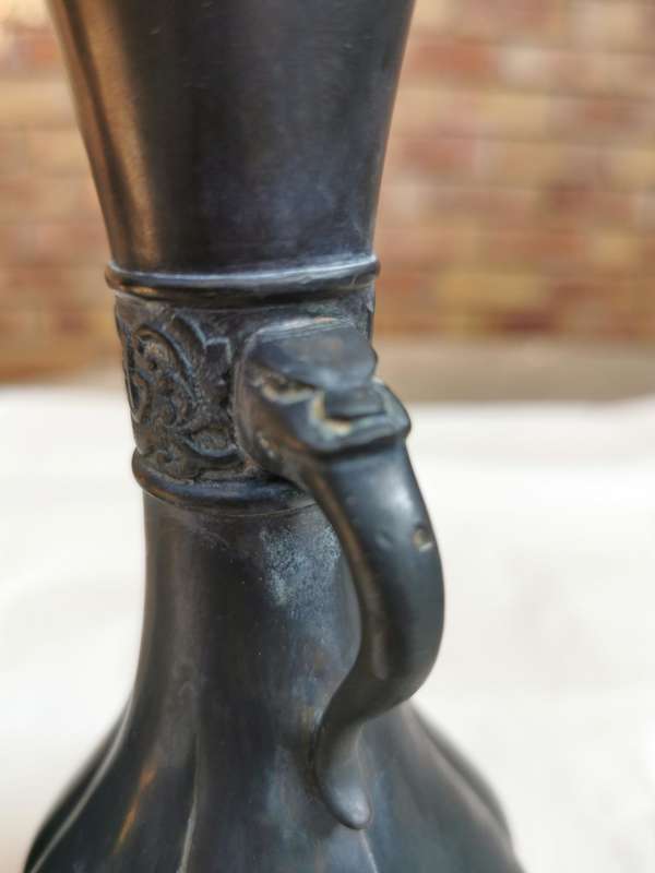 SOLID BRONZE ANTIQUE CHINESE VASE(MINGUO)
