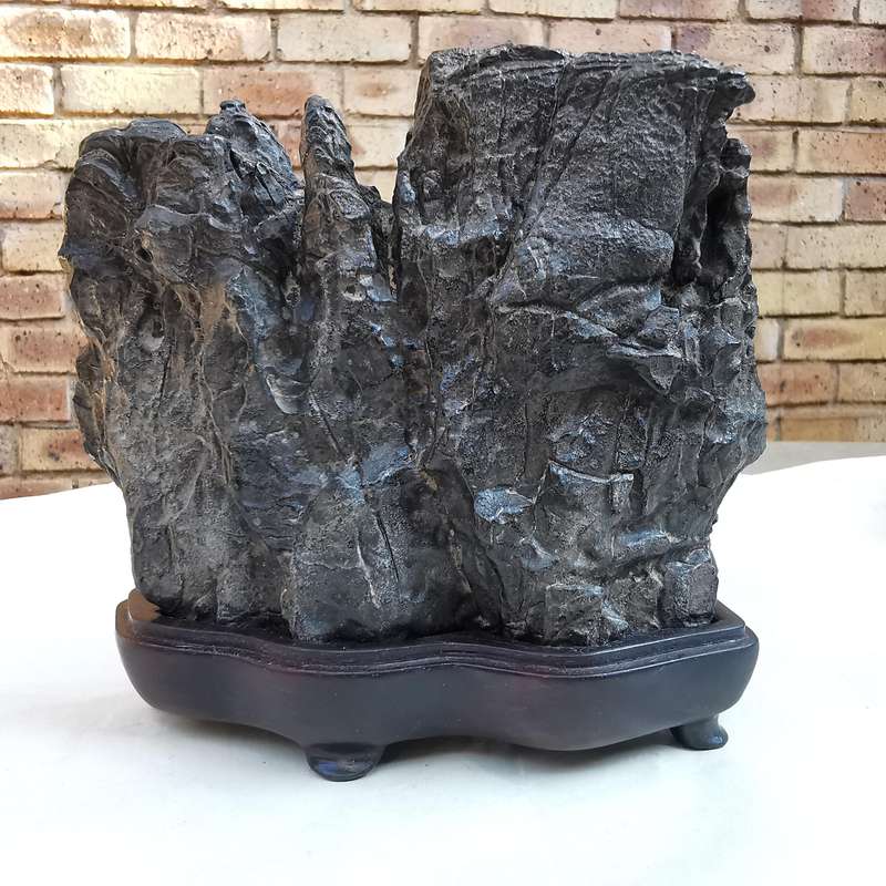 Antique Natural stone ornaments with a rosewood base(MINGUO)