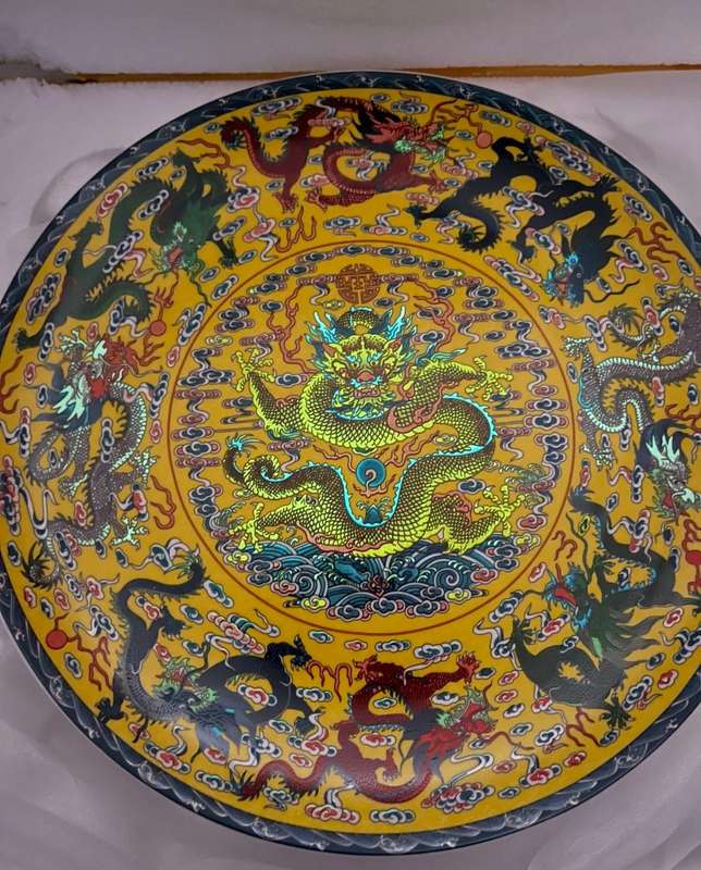 China Wucai porcelain big plate with Dragon design