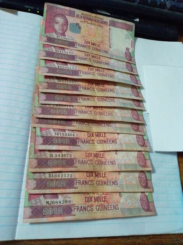 Guinean 10,000 franc bank notes 2012 X 11