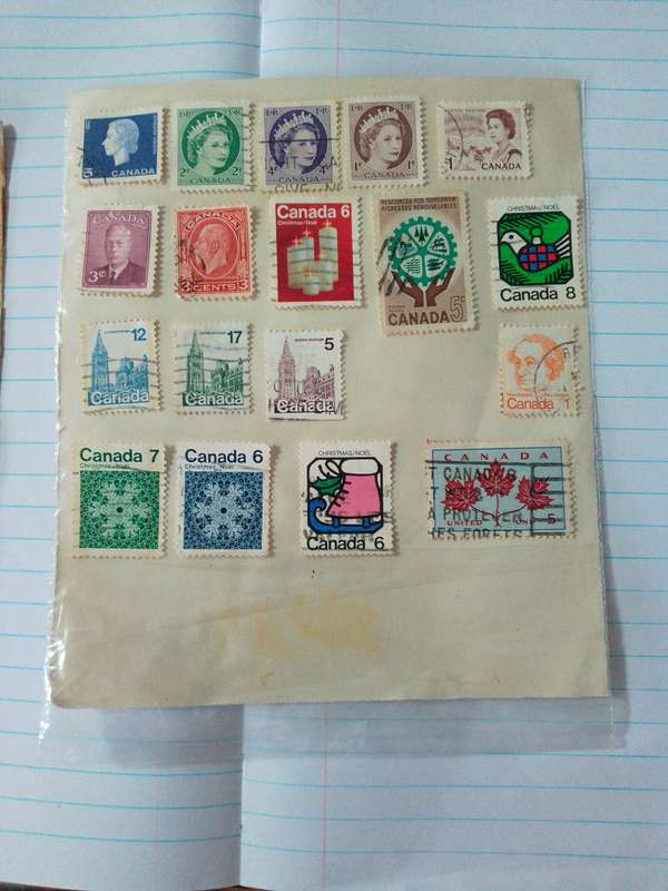 Canada stamps x 18