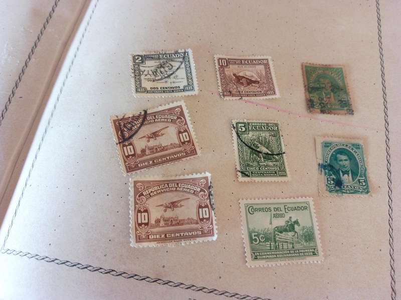 Ecuador stamps x 8