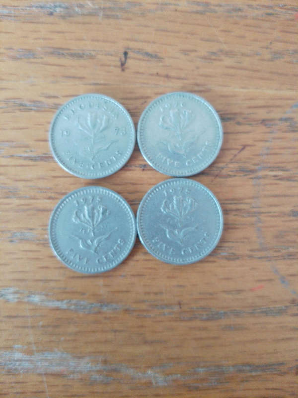 Rhodesia 5c  1973x1. 1975x2. 1976x1