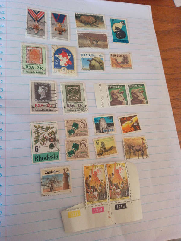 Mix of stamps Zimbabwe,Rhodesia and South Africa stamps