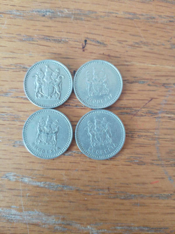 Rhodesia 5c  1973x1. 1975x2. 1976x1
