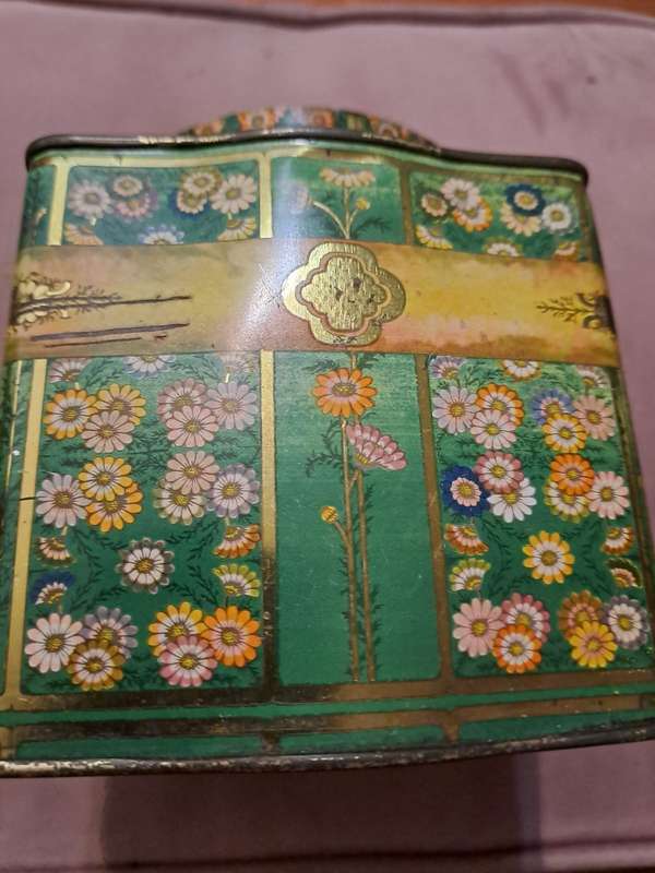Dodo Canister Tea tin container, Kent, England
