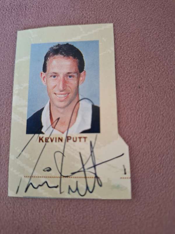 Rugby, Kevin Putt original signature