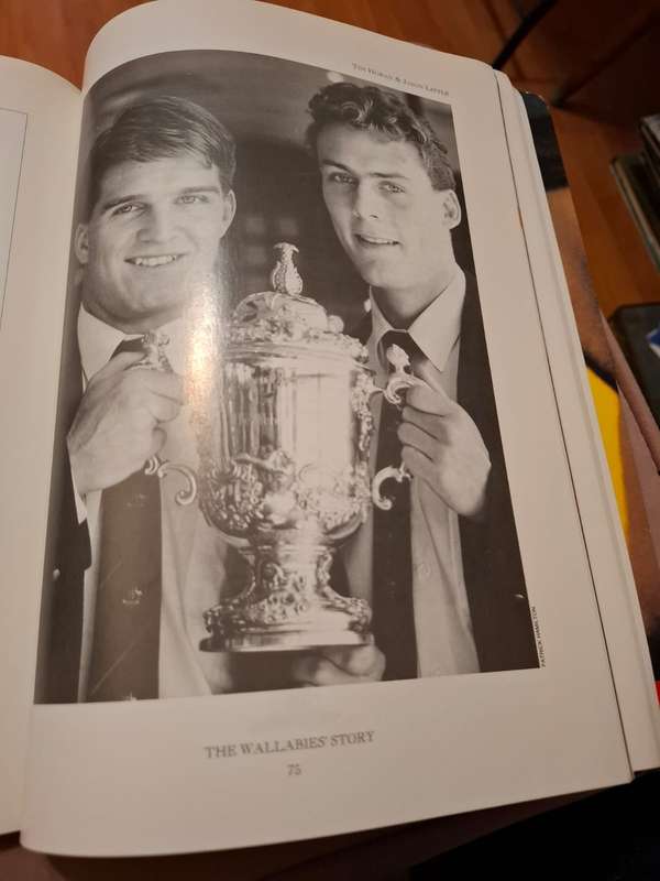 Road to Victory, Wallabies 1991 Rugby WC Story (signed by 15) 130 pages