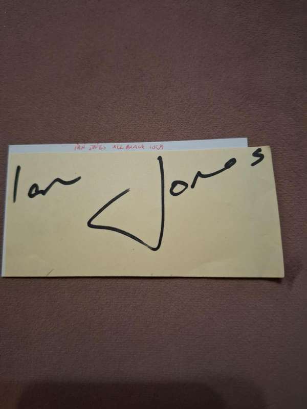 Ian Jones, All Black lock, original autograph