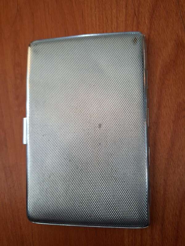 UK and Ireland chrome plated cigarette holder
