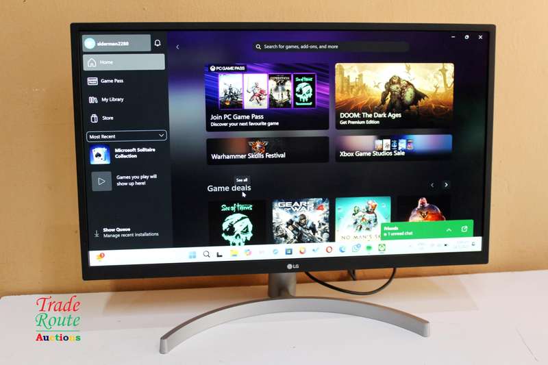 LG UltraFine 27-inch 4K (UHD) IPS Gaming Monitor - 27UL500 3840x2160