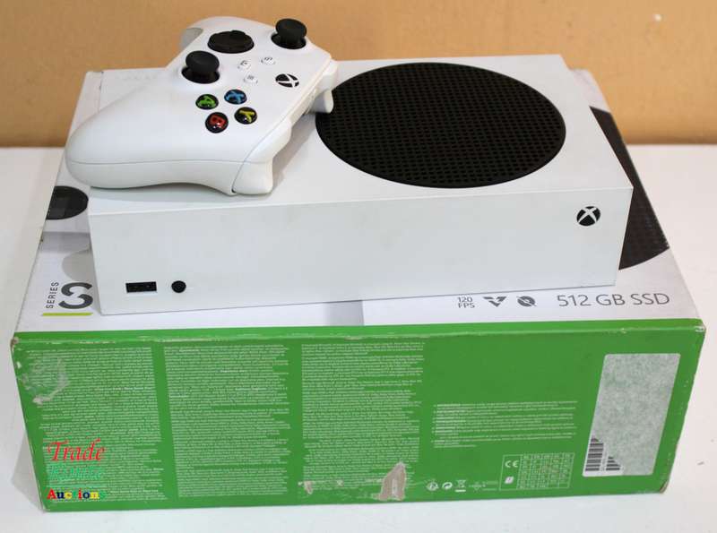 Microsoft - Xbox Series S 512GB SSD Console + 1 Controller (Boxed)