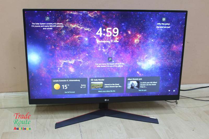 LG UltraGear 32GN600 31.5" QHD 2560 x 1440 Gaming Monitor
