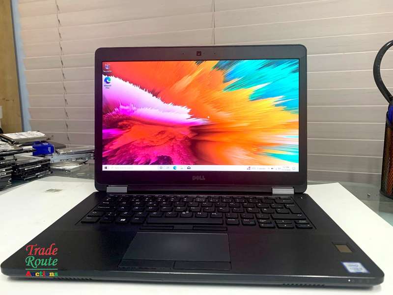 DELL LATITUDE E5470 LAPTOP | CORE i3 6100U 6th Gen 2.3GHz | 12GB RAM | 250GB SSD