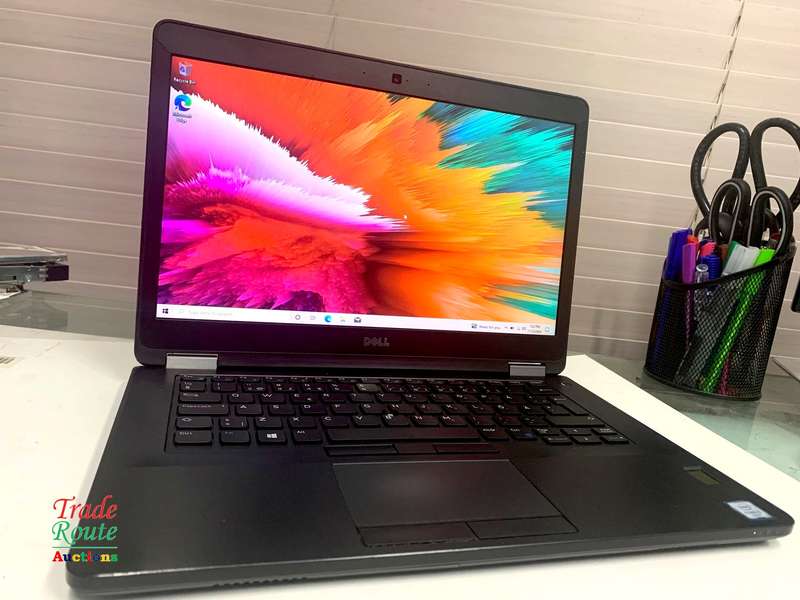 DELL LATITUDE E5470 LAPTOP | CORE i3 6100U 6th Gen 2.3GHz | 12GB RAM | 250GB SSD