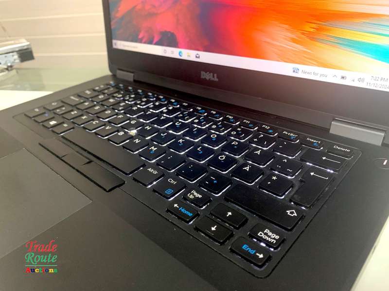 DELL LATITUDE E5470 LAPTOP | CORE i3 6100U 6th Gen 2.3GHz | 12GB RAM | 250GB SSD