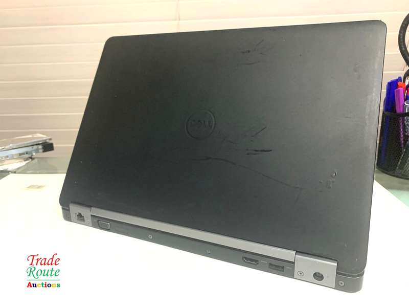 DELL LATITUDE E5470 LAPTOP | CORE i3 6100U 6th Gen 2.3GHz | 12GB RAM | 250GB SSD