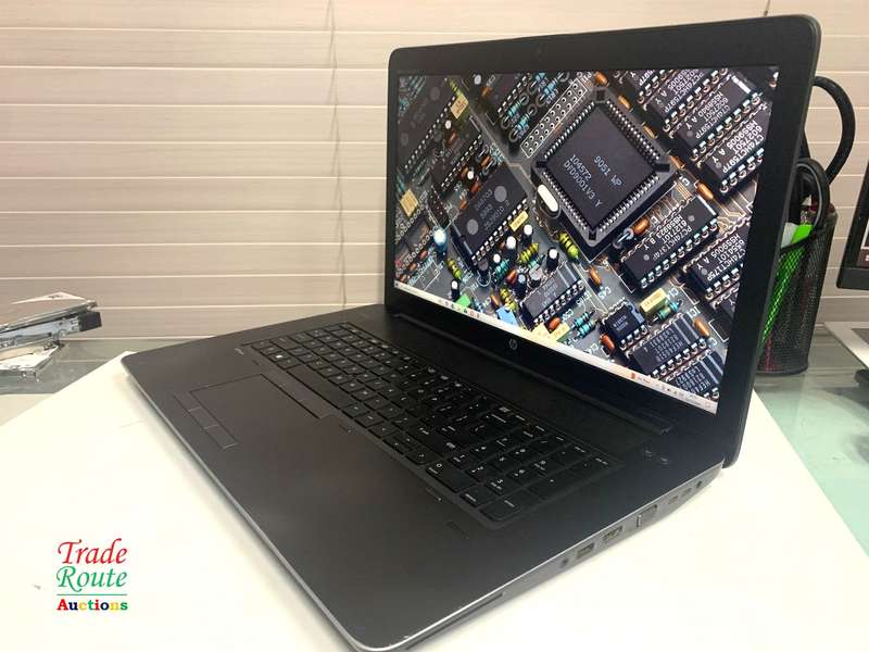 HP ZBook 17 G3 Laptop Engineering Core i7  16GB RAM 256GB SSD 17" LAPTOP nVidia Quadro 4GB * Monster