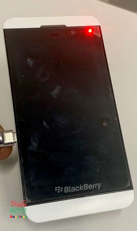 Blackberry phone x 4  | For Spares - Salvage Stock - 1 bid gets for all 4