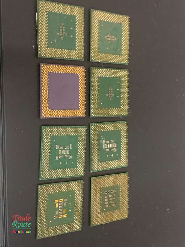 8 X CPU Processors LOT  - Salvage Stock - 1 bid gets for all 8