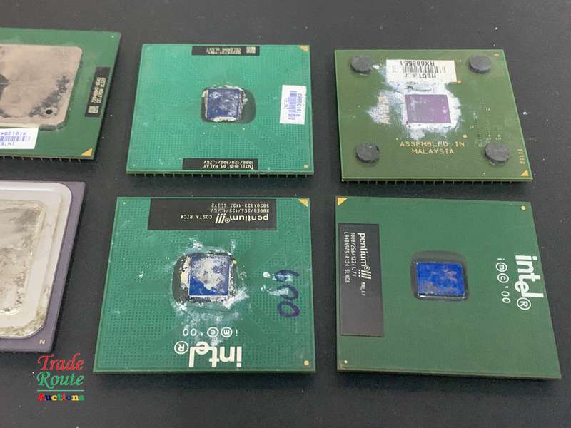 8 X CPU Processors LOT  - Salvage Stock - 1 bid gets for all 8
