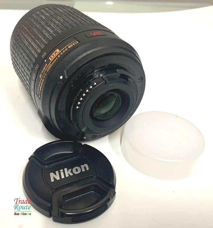 Nikon AF-S NIKKOR 55-200mm VR [ VIBRATION REDUCTION ] LENS