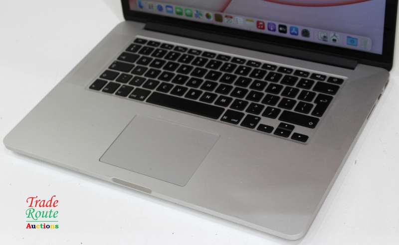 Apple MacBook Pro 15.4-inch  | Core i7 2.2GHz | 16GB RAM | 256GB SSD MID 2015 **  MAC OS Monterey **