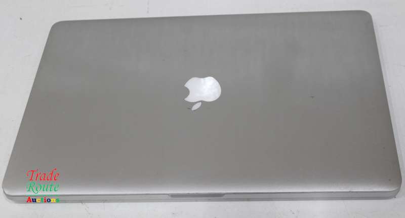 Apple MacBook Pro 15.4-inch  | Core i7 2.2GHz | 16GB RAM | 256GB SSD MID 2015 ** macOS Catalina **