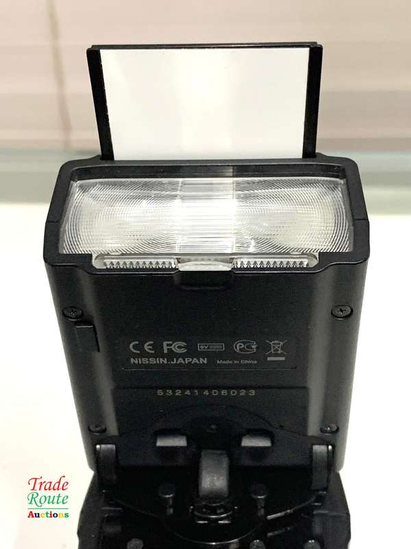 Nissin i40 Flash for Fujifilm Mirrorless Digital cameras Flash works with X-T4, X-T3, X-T2, X-T1 etc
