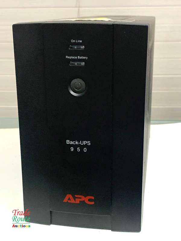 APC Smart-UPS 950 UnInterrupted Power Supply - Replace battery light blinks Salvage Stock