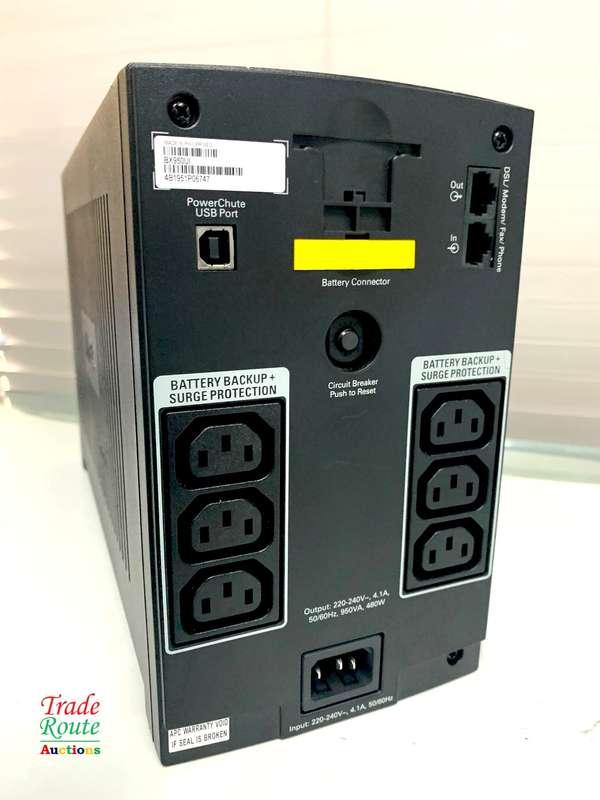 APC Smart-UPS 950 UnInterrupted Power Supply - Replace battery light blinks Salvage Stock