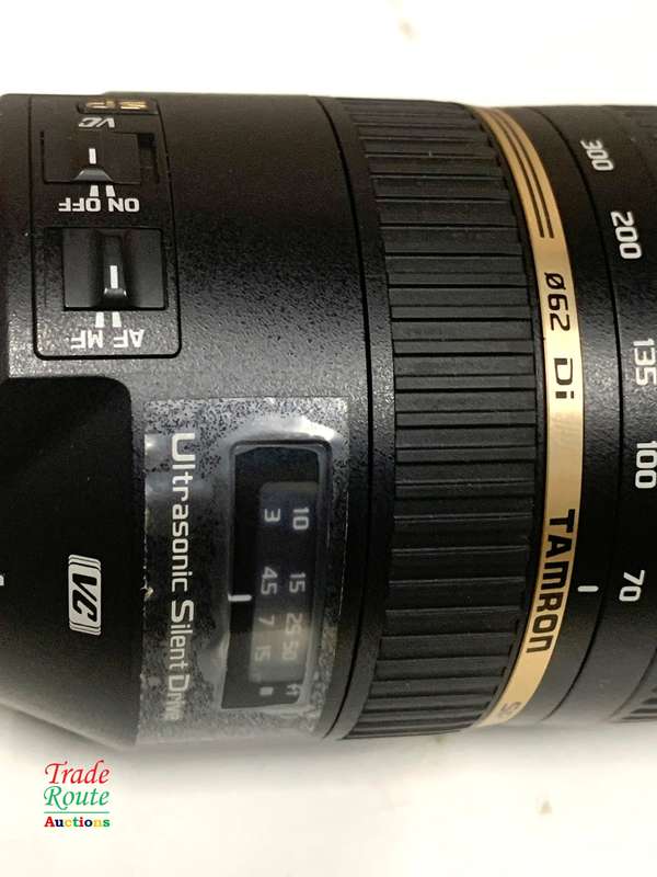 Tamron 70-300 Lens [ Nikon Mount ]