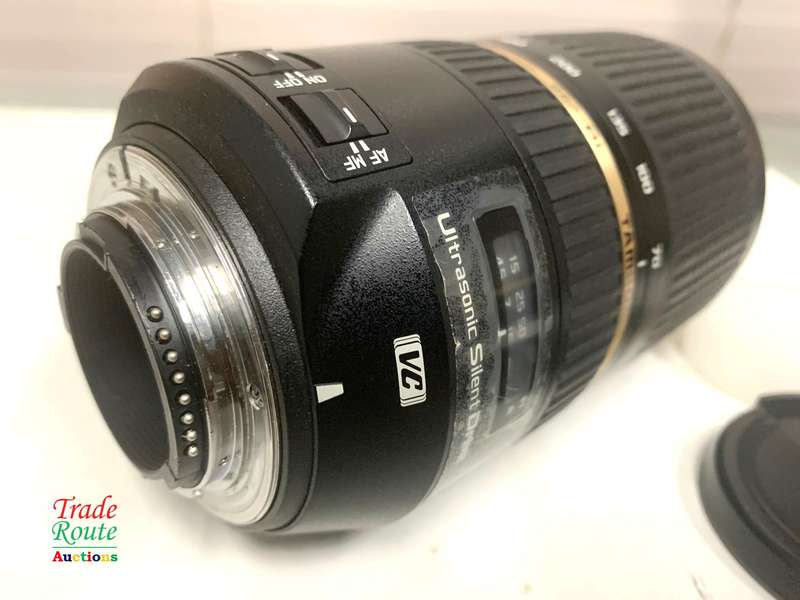Tamron 70-300 Lens [ Nikon Mount ]