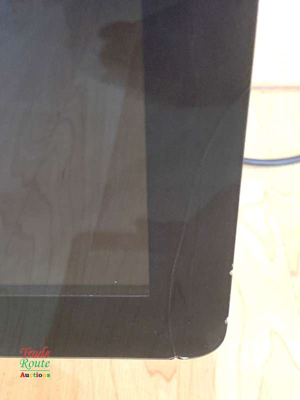 Apple Thunderbolt Cinema Display LED (27-Inch) Monitor | A1407 | 2560 X 1440 Resolution -tiny cracks