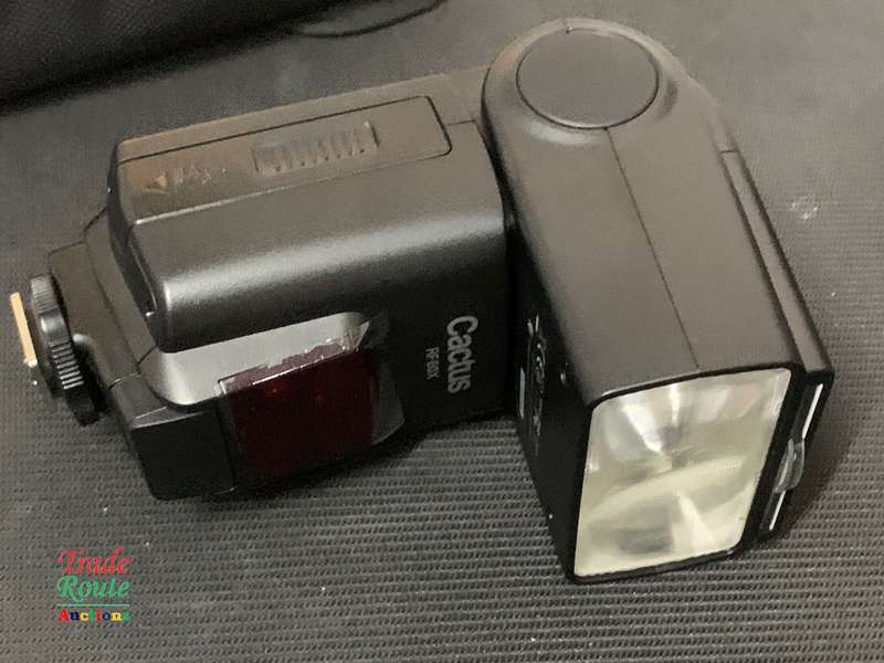 Cactus RF60x Wireless Flash for Canon Nikon Sony Pentax DSLR Cameras