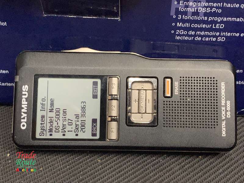 Olympus DS-5000 Digital Voice Recorder - Handheld Voice Dictation Recorder