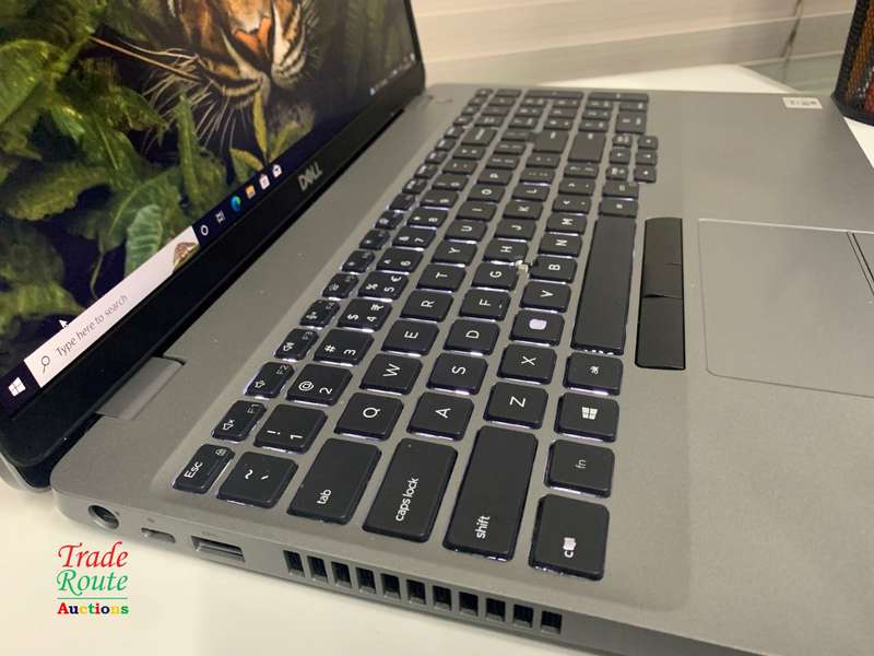 Dell Latitude 5510 10th Gen Notebook Core i7 10610U 16 GB Ram 512GB SSD 15.6" FHD Display