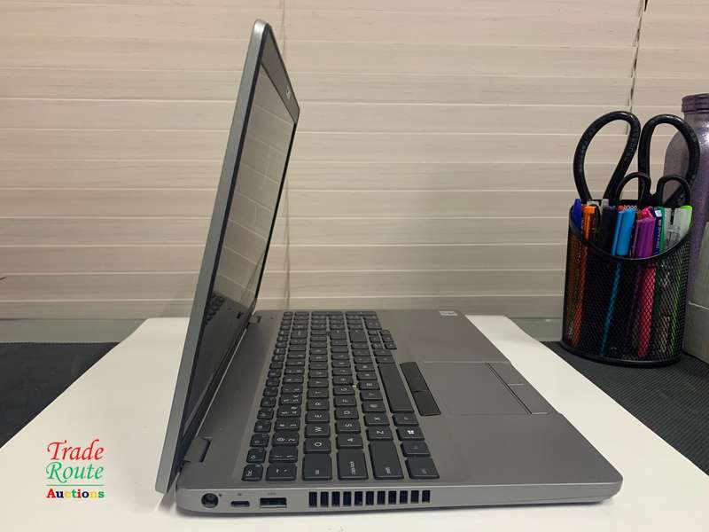 Dell Latitude 5510 10th Gen Notebook Core i7 10610U 16 GB Ram 512GB SSD 15.6" FHD Display