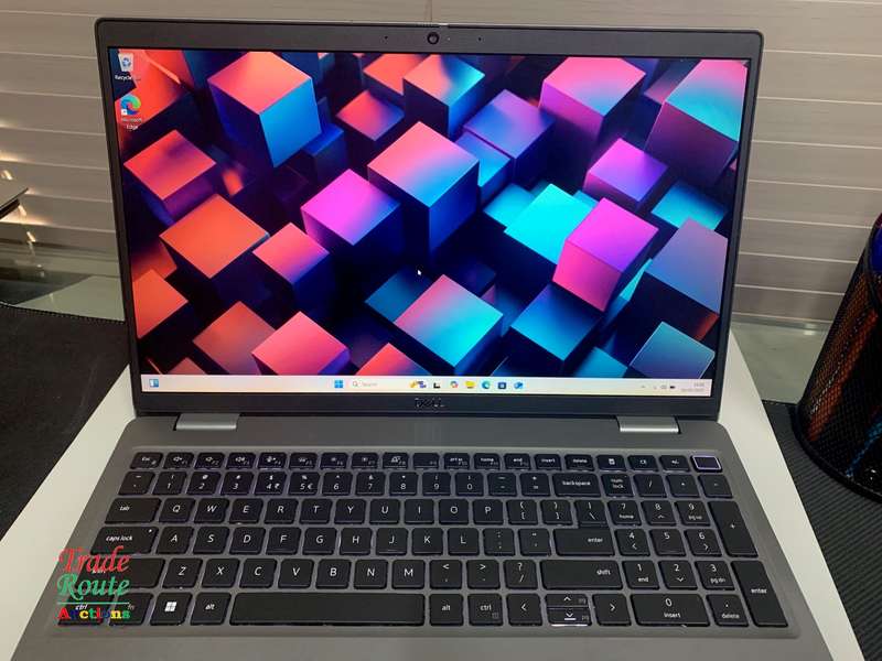 DELL LATITUDE 5520 15.6" FHD Laptop | 11th Gen Core i7-1165G7 | 16GB RAM | 512GB SSD