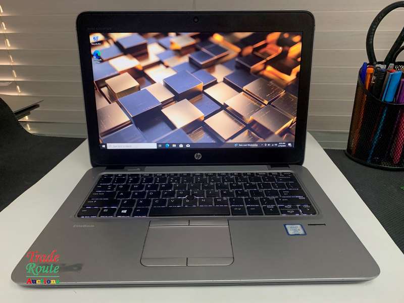 HP EliteBook 820 G4 Laptop Core i5 Win 10 Pro