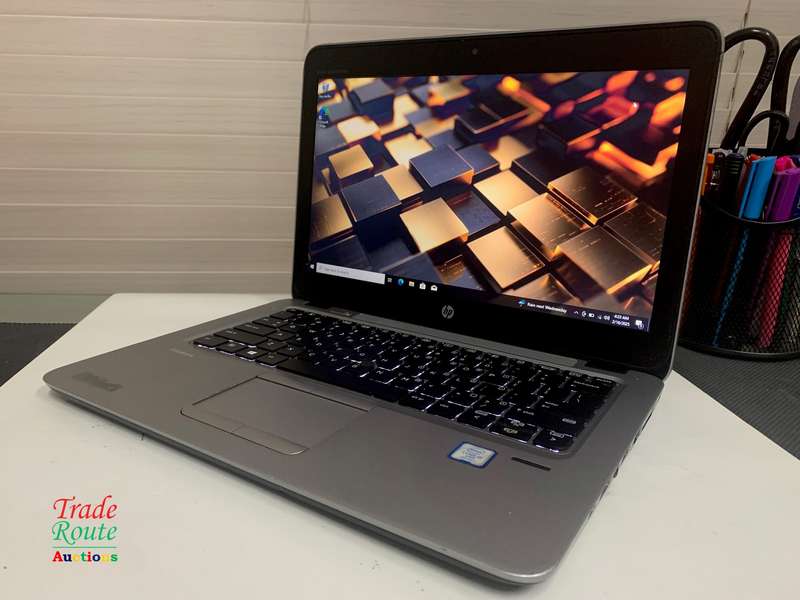 HP EliteBook 820 G4 Laptop Core i5 Win 10 Pro