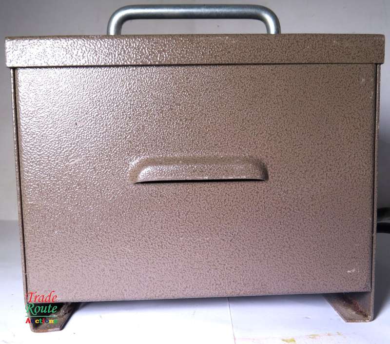 Auto Step-Down Transformer 1.5KVA 220V to 110V AC 1500W - US plug