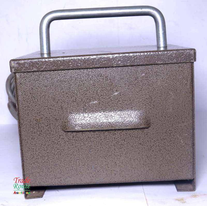 Auto Step-Down Transformer 0.5KVA 230V to 110V AC 500W - US plug