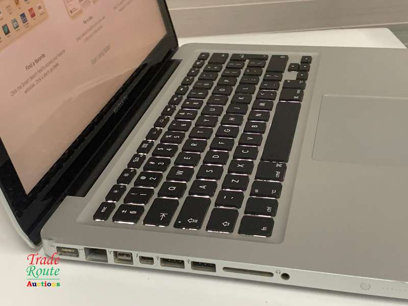 Apple MacBook Pro 13.3-inch  | Core i5 2.5GHz | 16GB RAM | 250GB SSD