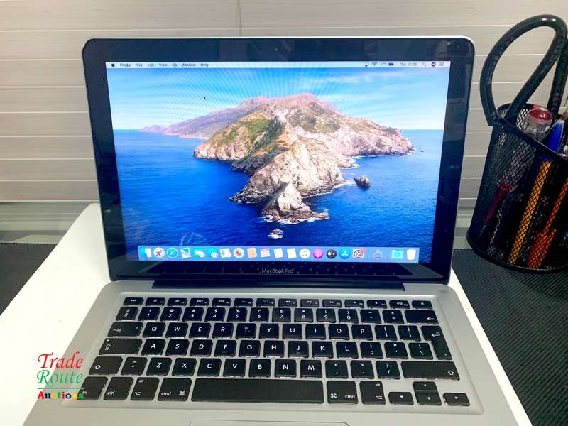 Apple MacBook Pro 13.3-inch  | Core i5 2.5GHz | 16GB RAM | 500GB SSD